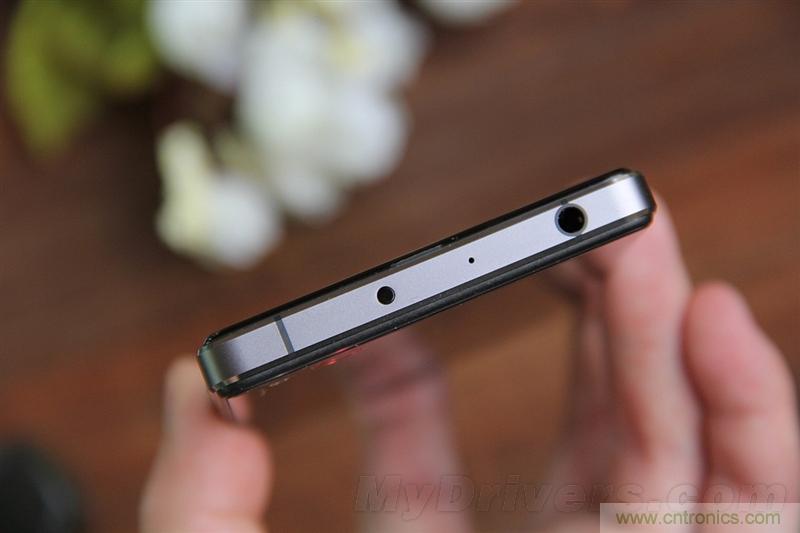 无边框的 nubia Z9 ，一款既有惊喜，又有惊艳的智能手机