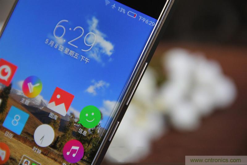 无边框的 nubia Z9 ，一款既有惊喜，又有惊艳的智能手机
