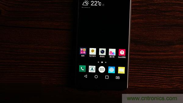 业界良心 LG V10 评测:刚毅、冷峻，不失人性化