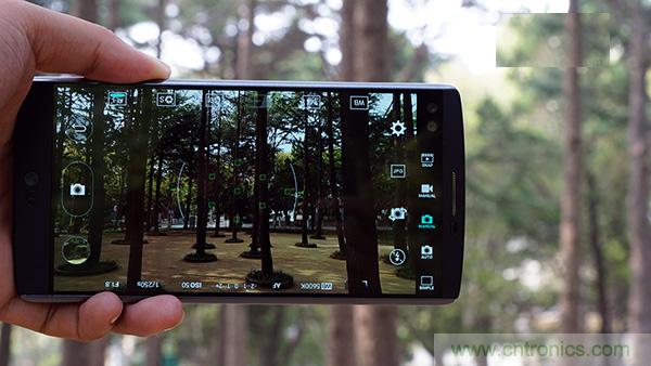 业界良心 LG V10 评测:刚毅、冷峻，不失人性化