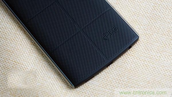 业界良心 LG V10 评测:刚毅、冷峻，不失人性化