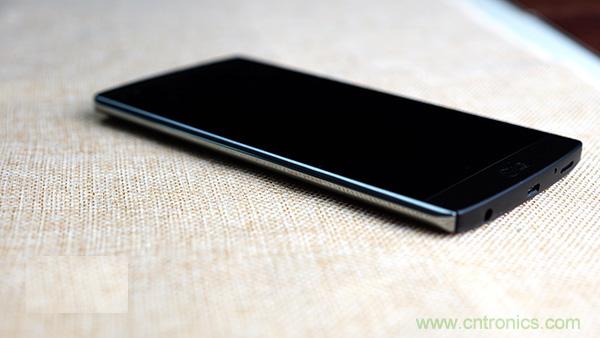业界良心 LG V10 评测:刚毅、冷峻，不失人性化
