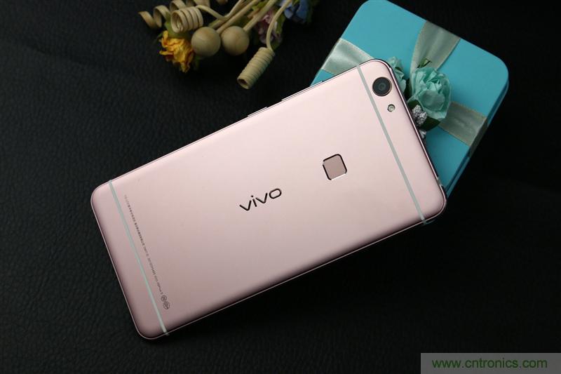 Hi-Fi革命！vivo X6 Plus深度评测：够快才畅快