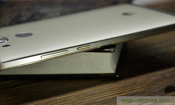 新旗舰Mate 8全评测：横空出世！能否延续一机难求？