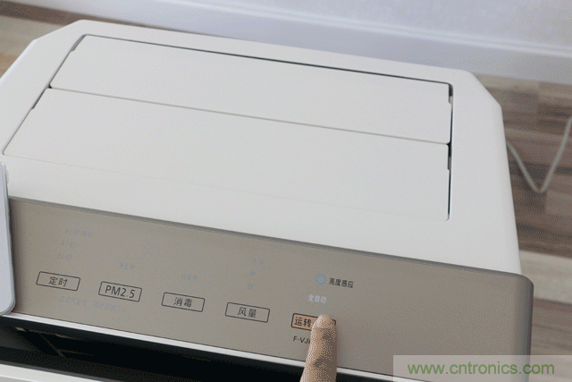 两款日系空气净化器对比评测:谁才是深层净化之王?