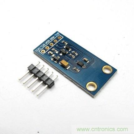 不用专业设备，用树莓派就能玩一把室内环境监测！