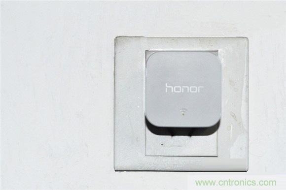 大House也能随心连，荣耀WiFi穿墙宝评测