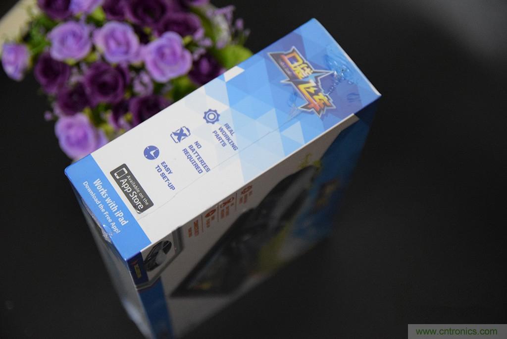 虚拟与现实相结合的飞车游戏，让你体验速度与激情的碰撞！