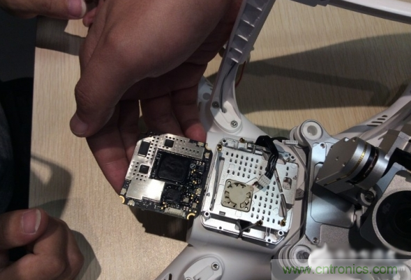 真飞机拆不着，那就来拆拆无人机“鼻祖”大疆吧！