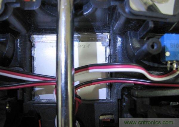 无人机 DIY 制作全过程，酷得不要不要的！