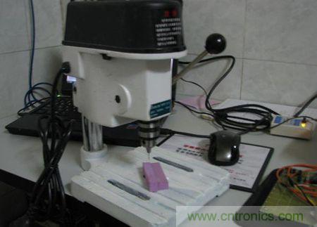 无人机 DIY 制作全过程，酷得不要不要的！