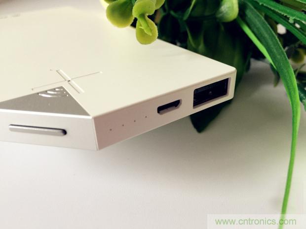 长虹流云智能电源，集“充电”+“存储”于一身