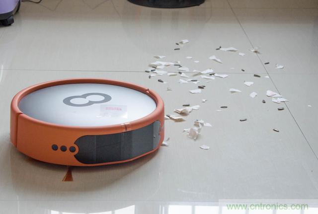 智能导航扫地机器人，以内更靠谱！