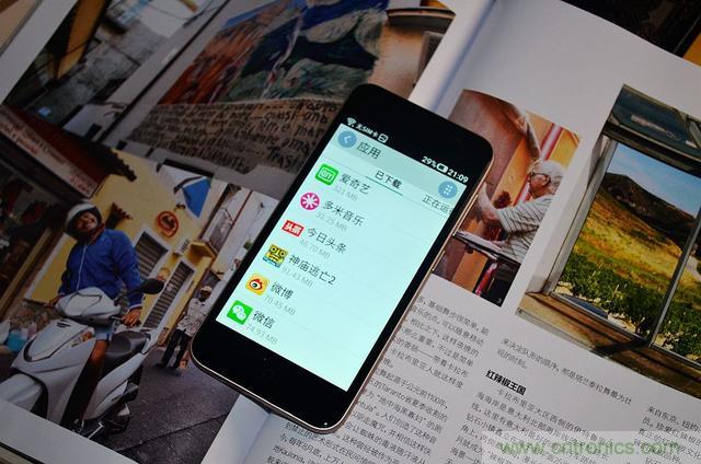 1599元，这款老年手机比小米note还贵100元