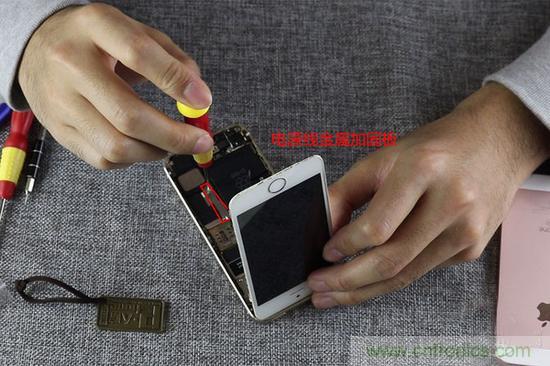 5s拆解改装iPhone SE:120元就可愉快装BI了