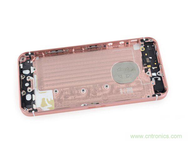 有什么地方没有变？iPhone SE真机拆解