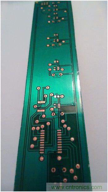 (多图) 图文并茂:在家制作高质量双面PCB板