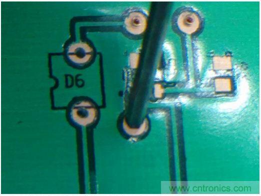 (多图) 图文并茂:在家制作高质量双面PCB板
