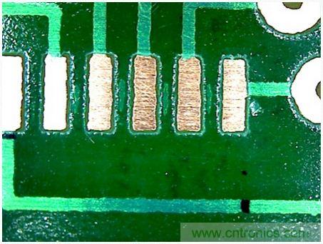 (多图) 图文并茂:在家制作高质量双面PCB板