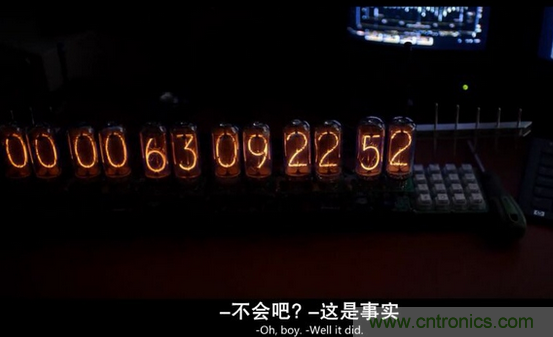 疯狂技术男DIY了一个辉光时钟