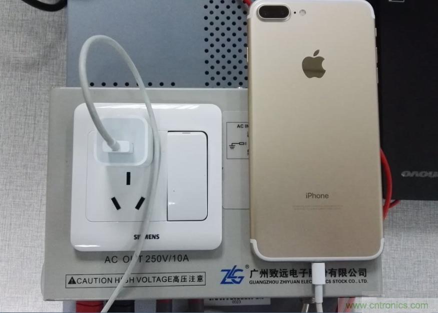 “疯7”手机充电实测：为何沿用传统充电模式？