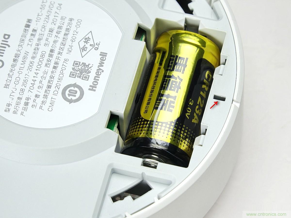 小米烟雾报警器拆解：一颗电池可用五年是如何做到的？