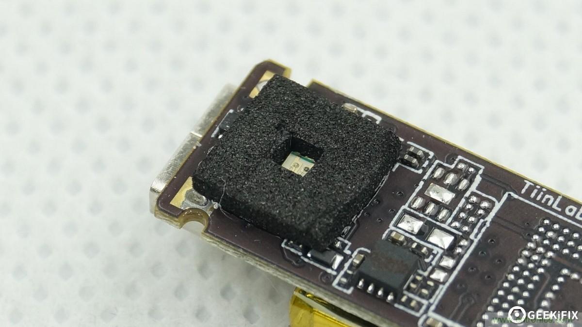 拆解小米蓝牙音频接收器