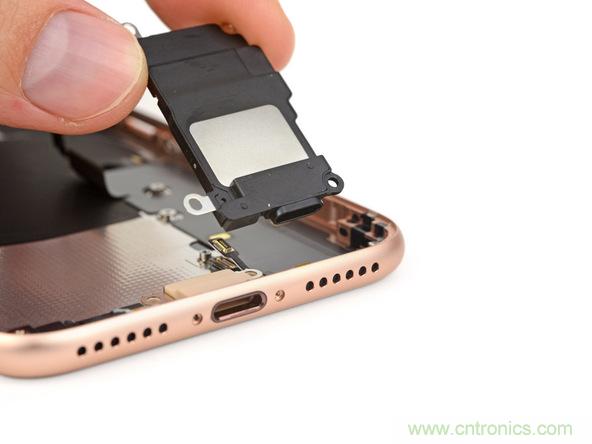 iPhone 8首拆：无线充电版本的iPhone 7？