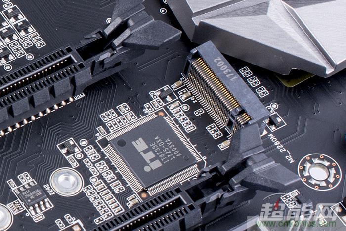 那些长短不一的PCI-E插槽都有什么不一样？