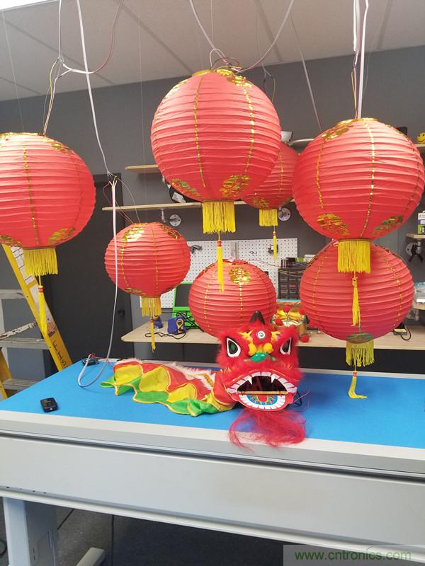 Digi-Key 祝大家农历新年快乐，狗年大吉大利