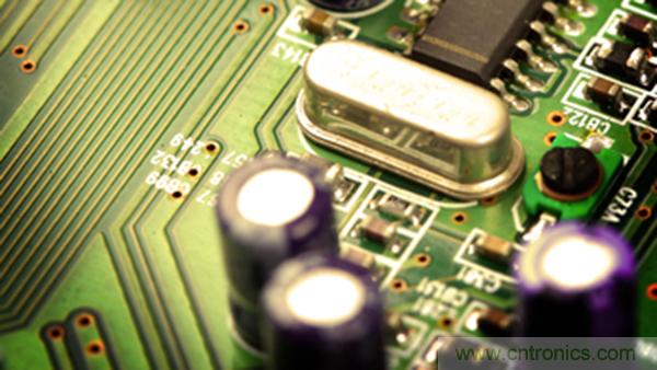 振荡电路中的基频与三次泛音频率的比较 振荡电路中的基频与三次泛音频率的比较