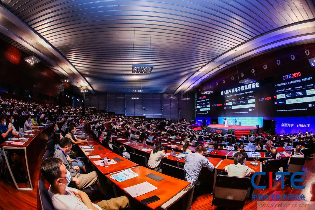 第八届中国电子信息博览会在深圳盛大开幕，为行业发展提振信心