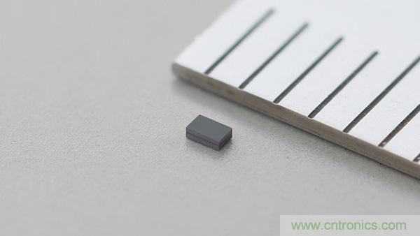 32.768kHz谐振器：选择传统晶振还是与MEMS谐振器？