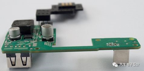奔驰E级USB充电?？椴鸾獗ǜ? width=