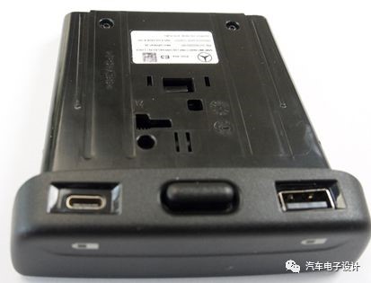 奔驰E级USB充电?？椴鸾獗ǜ? width=