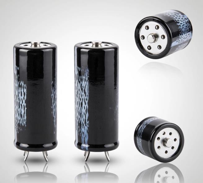 电解电容技术全景解析:从核心原理到国产替代战略 电解电容技术全景解析:从核心原理到国产替代战略