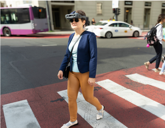 科技照亮前行路：艾睿电子助力.lumen智能导盲眼镜加速走向视障群体