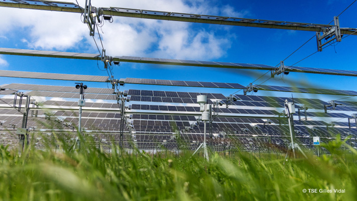 意法半导体与TSE达成15年太阳能供电协议，为法国工厂注入“阳光动力”